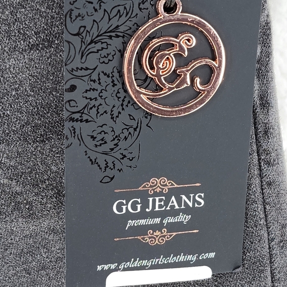 Golden Girls Clothing Women's Grey Embroidered Raw Hem Ankle Jegging Pant -10 - Picture 7 of 8